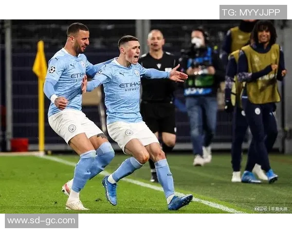 欧联杯精彩对决切尔西大胜曼城神扑引发争议判罚引爆全场激情 欧联杯精彩对决切尔西大胜曼城神扑引发争议判罚引爆全场激情