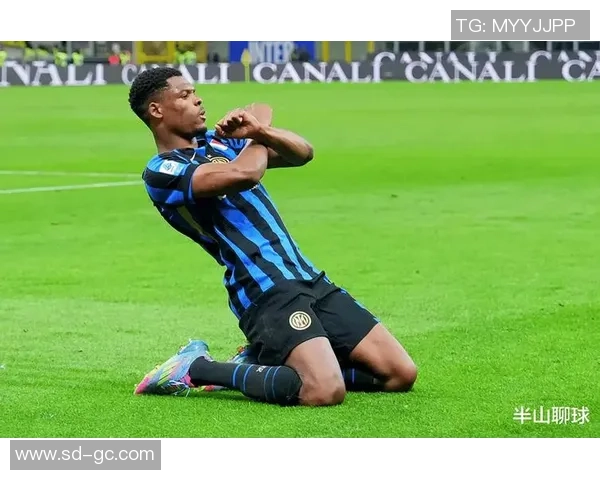 西甲劲旅曼城大胜尤文图斯五球狂潮引发全场热烈反响 西甲劲旅曼城大胜尤文图斯五球狂潮引发全场热烈反响